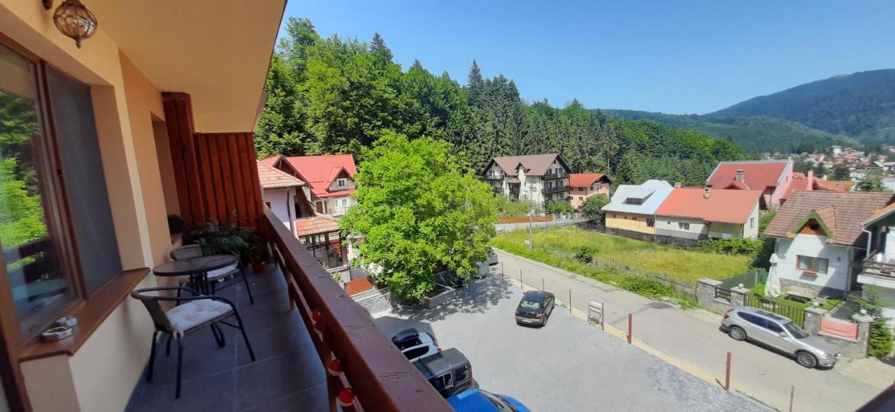 Kalinderu Skier'S Apartament Bellevue Буштени Экстерьер фото
